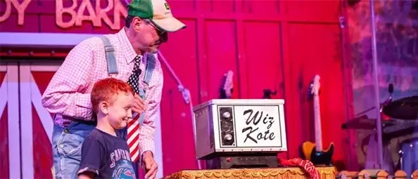 comedy-barn-mobile comp