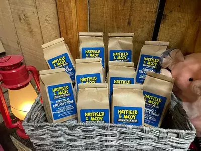 Soup Hatfield McCoy 8PK + 2 Free